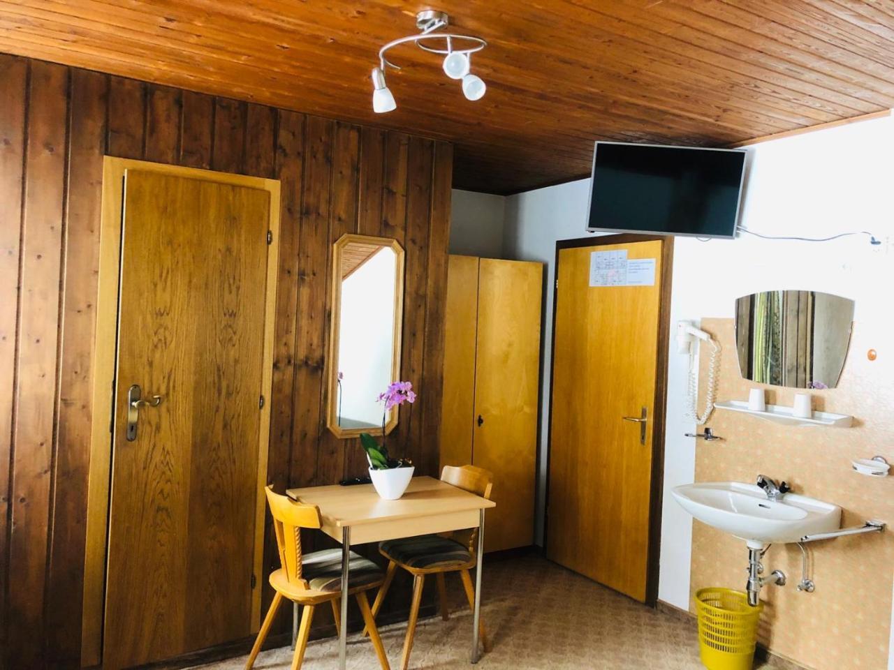 Garni-Appartement Collina ザムナウン エクステリア 写真